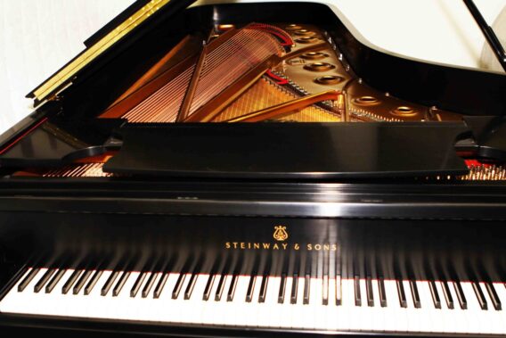 alquiler piano gran cola steinway sons d